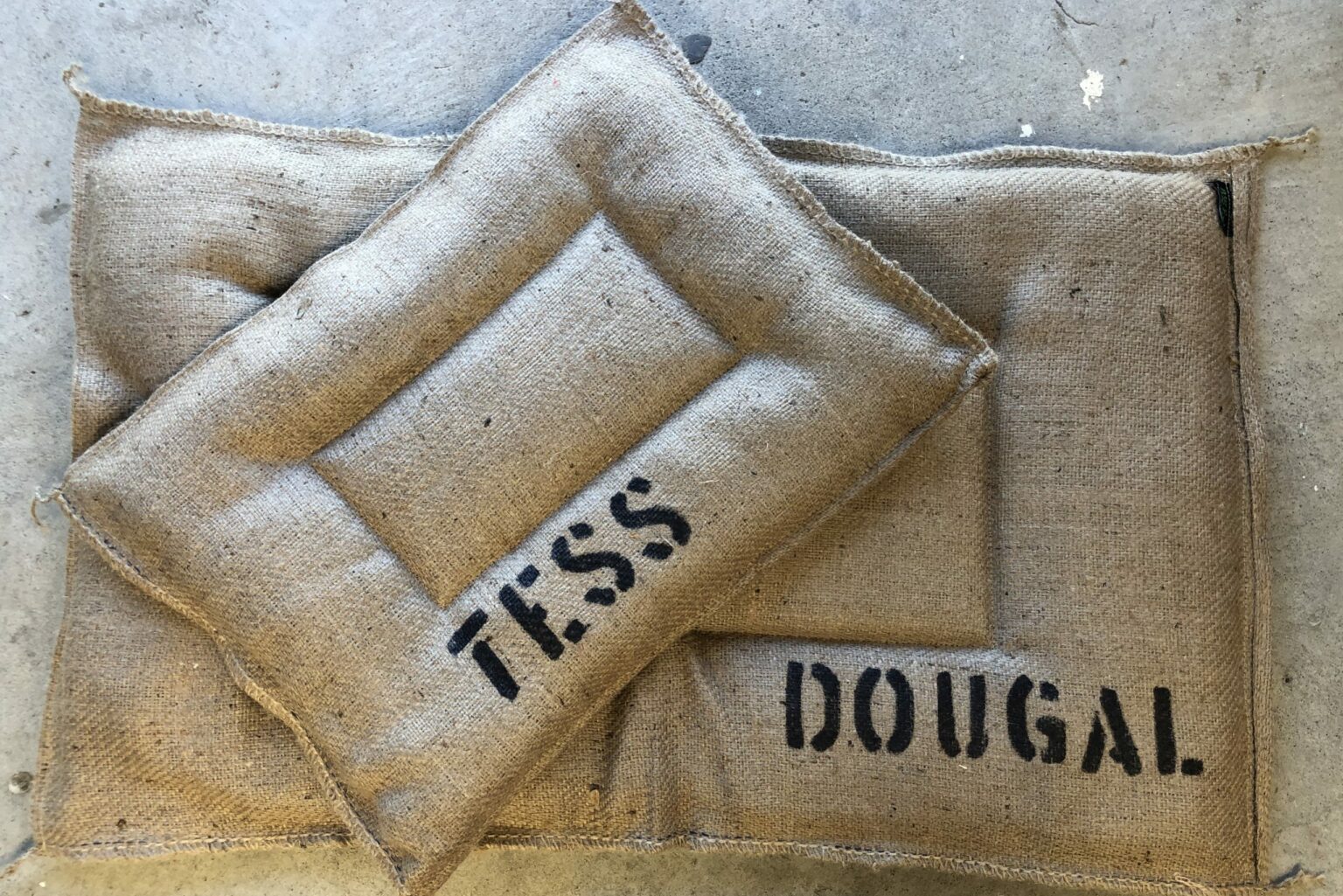 Large Natural Hessian Wool Dog Beds