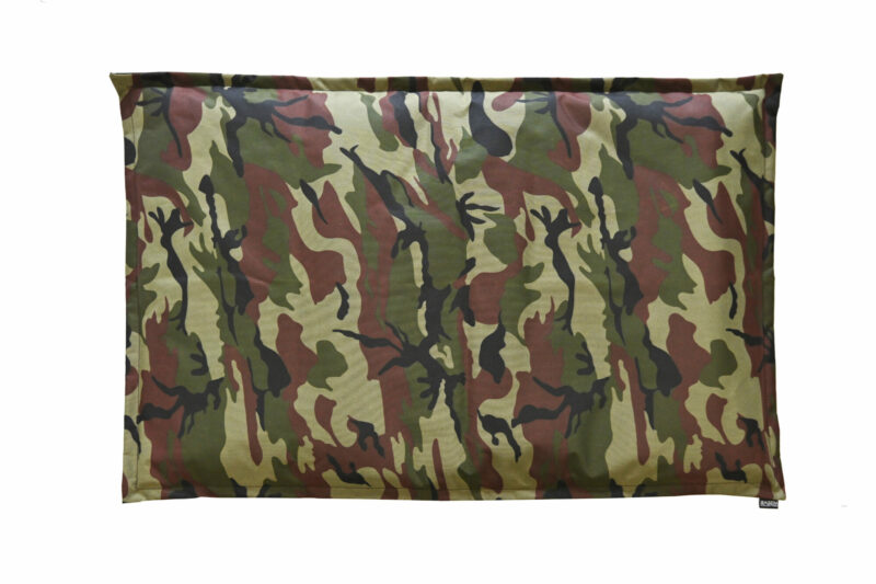 Camo Canvas Pet Bed - Image 2