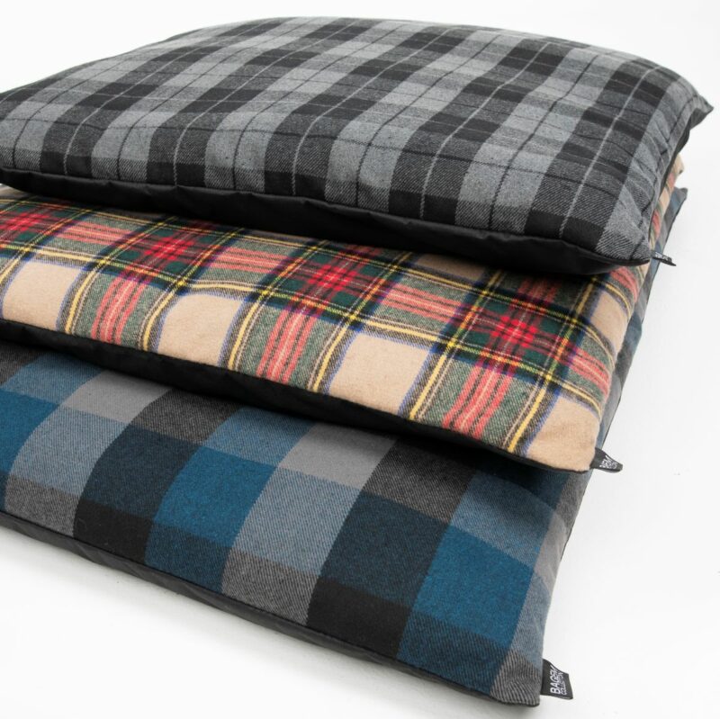 Designer Wool Dog Bed - Image 10
