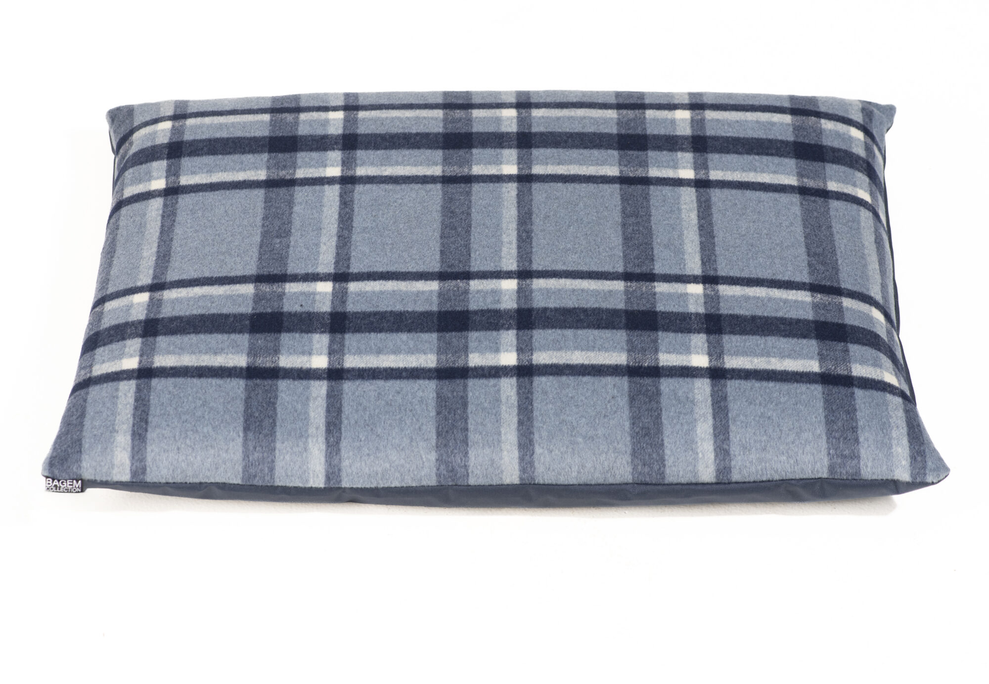 Designer Wool Dog Bed - Image 10